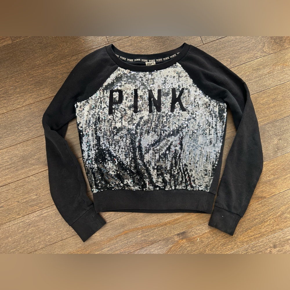 Victoria’s‎ Secret PINK sequin Sweatshirt size small